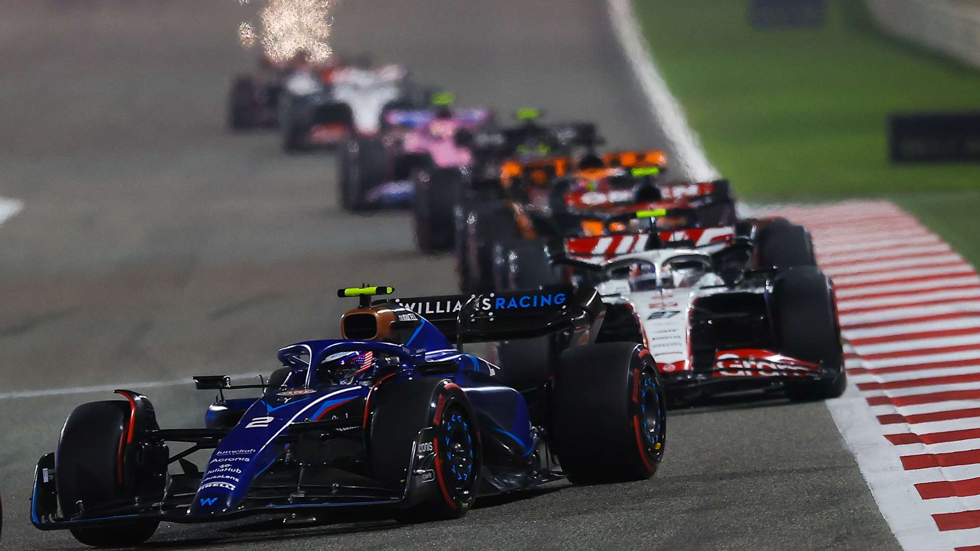 在艰难的比 在艰难的比