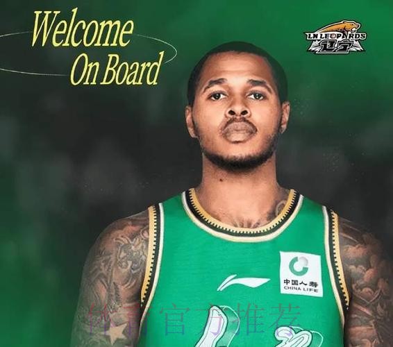 亨特首秀验货失败?攻守没效果,无法成持球大核,要不找琼斯? 亨特首秀验货失败?攻守没效果,无法成持球大核,要不找琼斯?